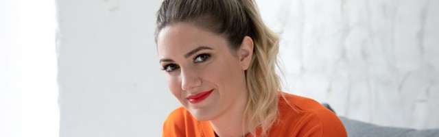 How do non-founder CEOs prepare for the role?