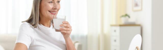 People who look 15 years younger than their age but never exercise are all doing these same 10 things