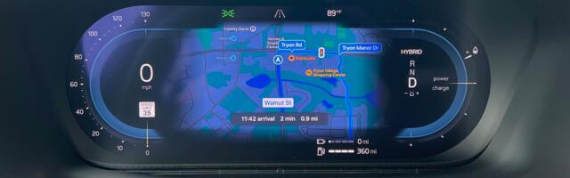 iOS 17.4 Beta Adds CarPlay Option to Show Upcoming Maneuvers in Instrument Cluster