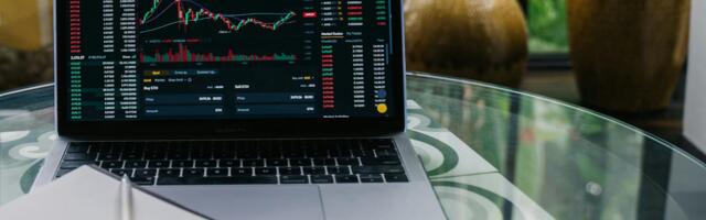 U.S. stocks dip after Fed decision