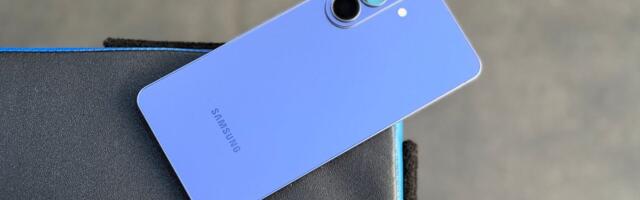 Samsung just gave up on its own Messages app