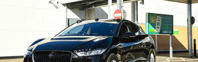 Asda trials self-driving grocery delivery with Wayve