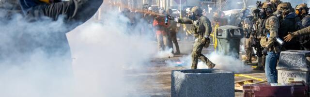 FBI says its investigating Signal. Should users worry?