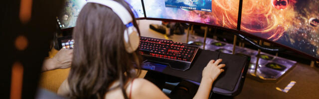 The Future is Online: How Technology is Changing the Way We Play Online