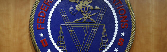 Net neutrality rules struck down by appeals court