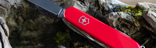 10 Alternative Uses For Swiss Army Knife Tools You May Have Never Thought Of Before