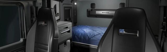 Here's What The Inside Of A Semi Truck Sleeper Cab Looks Like