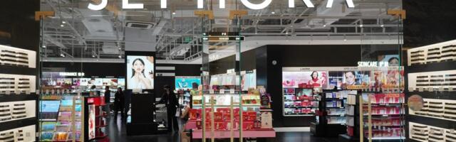 Misleading TikTok posts are going viral and driving backlash against brands. They're part of a gift card scheme.