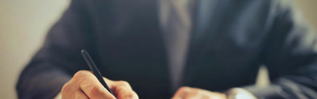 Seed has never looked sexier. Jason Lemkin + TechCrunch say so