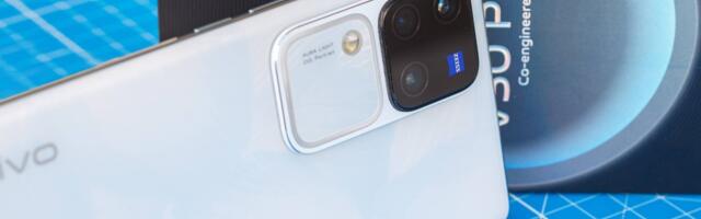 vivo V30 and V30 Pro are now on sale in India
