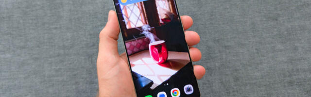 Wallpaper Wednesday: More great phone wallpapers for all to share (October 29) Wallpaper Wednesday: More great phone wallpapers for all to share (October 29)