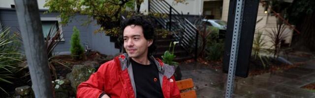 Bay Area transit fans organizing volunteer department for installing bus benches