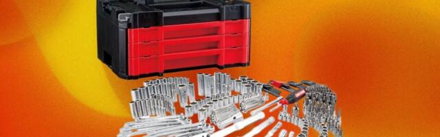 Save $100 on a 262-piece Craftsman Mechanics Tool Set at Amazon