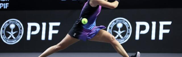 How to watch Swiatek vs. Pegula in the 2024 WTA Finals online for free