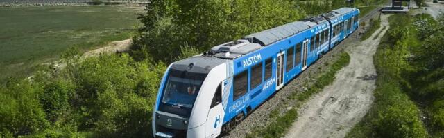 North America’s First Hydrogen Train Revolutionizes Eco-Friendly Transportation