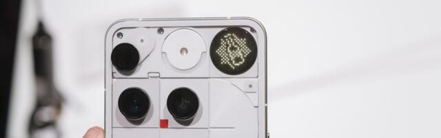 Nothing Just Killed Its Phone's Flashy Glyph Interface. I Think the Replacement Is Better