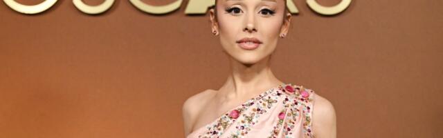 Ariana Grandes viral 6-7 moment in her Adam Sandler conversation shows, yes, shes online