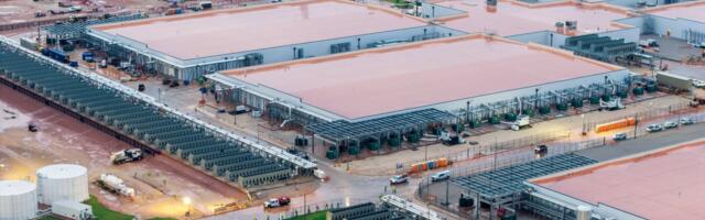 Banks seek out new buyers for Oracle data centre loans