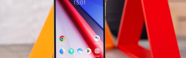 iQOO 12 specs leak again, this time including display details