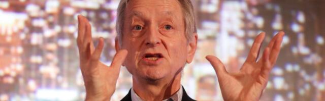 AI godfather Geoffrey Hinton says a girlfriend once broke up with him using a chatbot