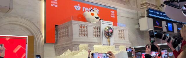 Why Reddit’s Stock Plunged 42% In Past Five Weeks