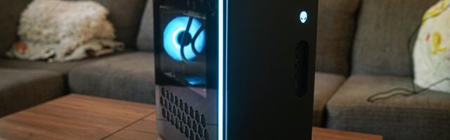 The Alienware R16 with RTX 4080 Super is $800 off today