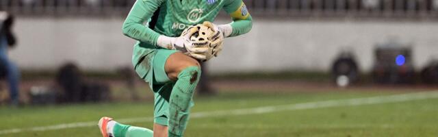 "Nisam u kontaktu sa ljudima iz Zvezde!" Balša Popović ne razmišlja o crveno-belima