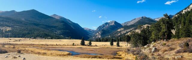 I live an hour from Rocky Mountain National Park. Here are 5 hidden gems I think all tourists should check out in the area.