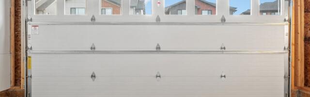 No, You Shouldn't Grease Your Garage Door's Track - Here's What To Do Instead