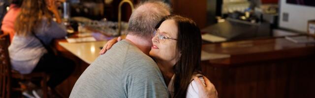 Photos: Palo Alto’s Fish Market restaurant reels it in after 47 years