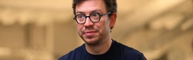 Duolingo's CEO says the company backtracked on evaluating AI use in performance reviews