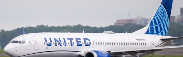 A United Airlines bomb threat caused a ground stop at Reagan Airport
