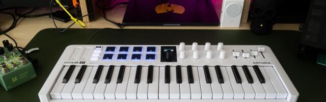 I’ve found the Goldilocks of portable MIDI controllers
