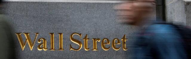 US stocks rally to shake off new year jitters amid light trading