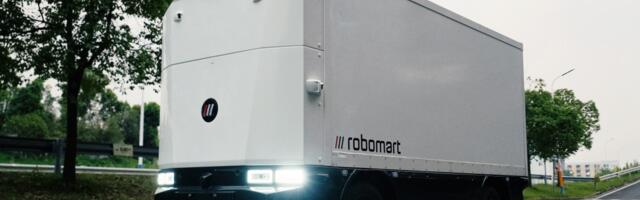 This new delivery robot will bring the entire grocery store to you