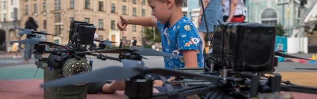 In Ukraine, civilians donate their spare cash — and watch it turn into $40 million strikes against Russia