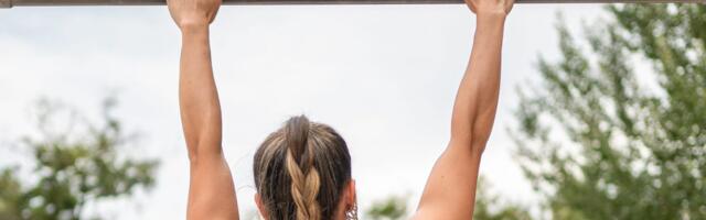 Grip strength is linked to longevity. Here are 2 easy exercises to boost yours.