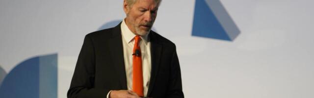 Analysts divided on message of Strategy's small bitcoin sale
