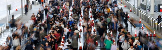 10 Things You Can Do While Waiting in the TSA Line