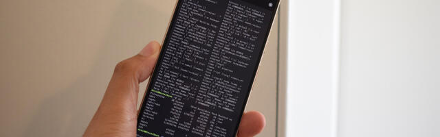 Google says its new Linux Terminal feature isn’t a replacement for Android’s desktop mode