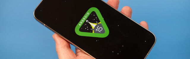 Google makes Android development private, will continue open source releases
