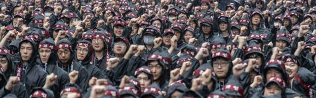 Samsung workers in South Korea begin 3-day strike — labor union striking for first time in Samsung's history