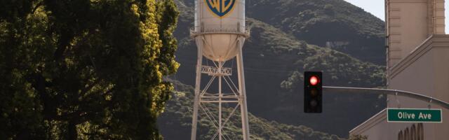 Paramount gatecrashes Warner Bros-Netflix deal