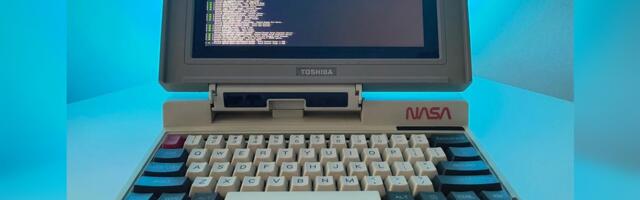 Maker resurrects Toshiba T1000 with a Raspberry Pi 4 and a slew of upgrades