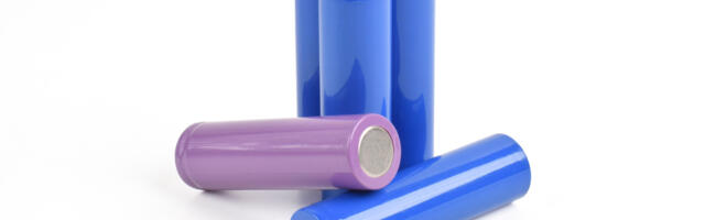 3 AA Battery Brands To Steer Clear Of, According To Consumer Reports