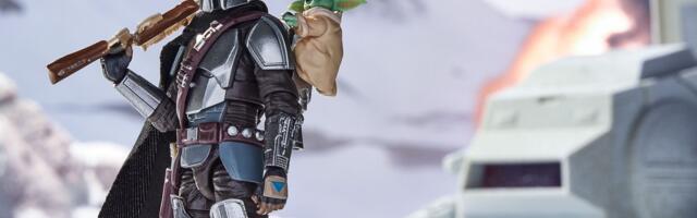 Exclusive: Hasbro’s Star Wars: The Vintage Collection reveal is headlined by an epic deluxe Mandalorian & Grogu figure that keeps the clan of two together