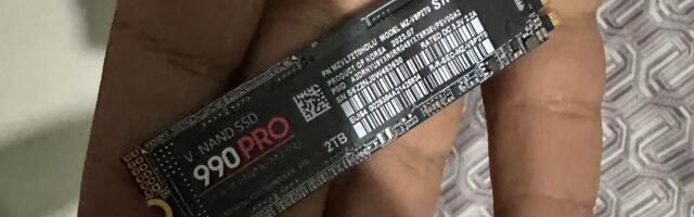 Fake Samsung 990 Pro passes basic checks but runs slower than a USB 2.0 drive — counterfeit SSDs proliferate as NAND shortage creates the perfect storm for bogus deals