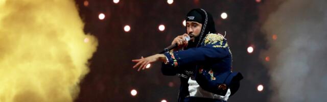 How to watch Bad Bunnys halftime show online for free