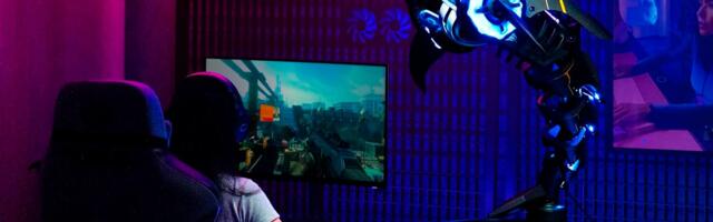 This shark case will take a megabyte out of your pocket — Cooler Master Shark X finally migrates to U.S. waters for $5,499