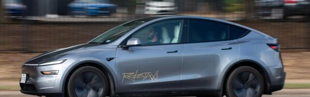 Teslas Robotaxis keep screwing up. Theres now a list of incidents.